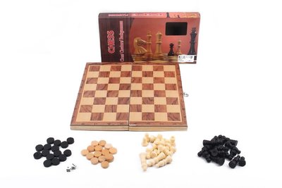 Набір класичних ігор 3 в 1 "Шахи, шашки, нарди" дерев'яний 24х24 см S2416 фото 1