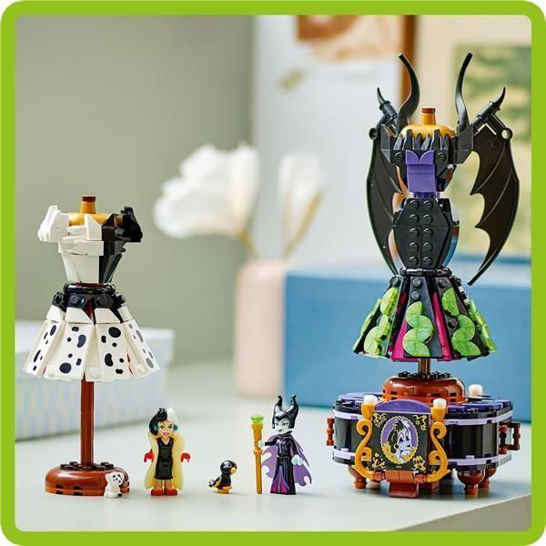Конструктор LEGO Disney Villains Платья Малефисенты и Лютеллы де Виль 524 детали с 8 лет 43262 фото 7