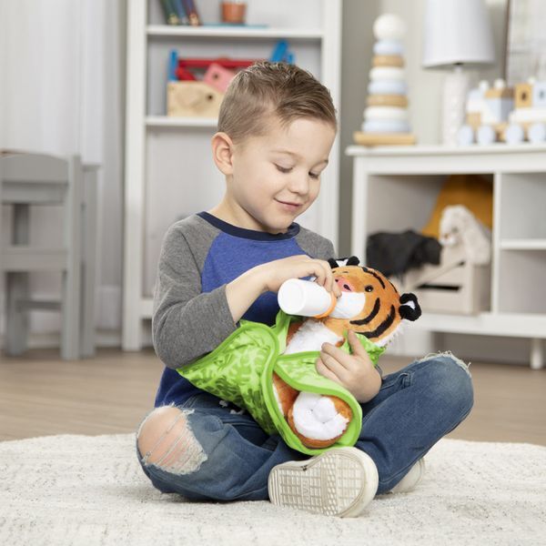 Плюшевий малятко-тигреня 26 см Melissa & Doug MD30450 фото 2