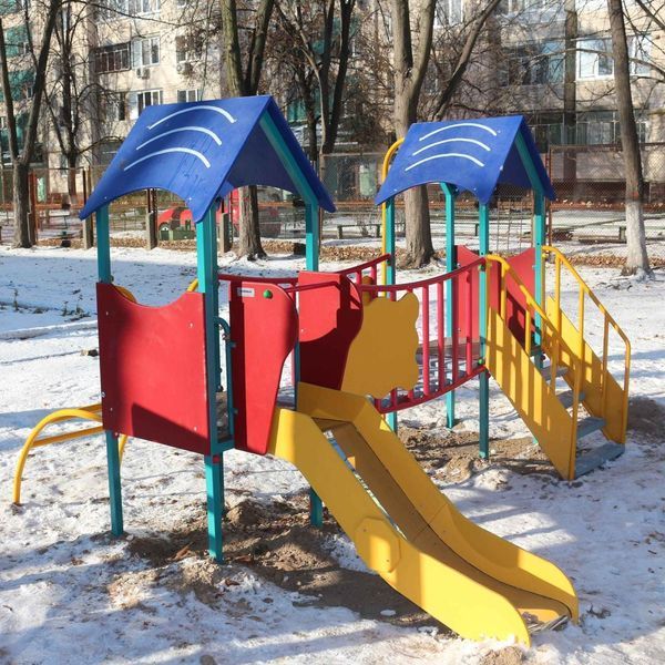 Игровой уличный комплекс с горкой для малышей Kidigo Нежность фото 3