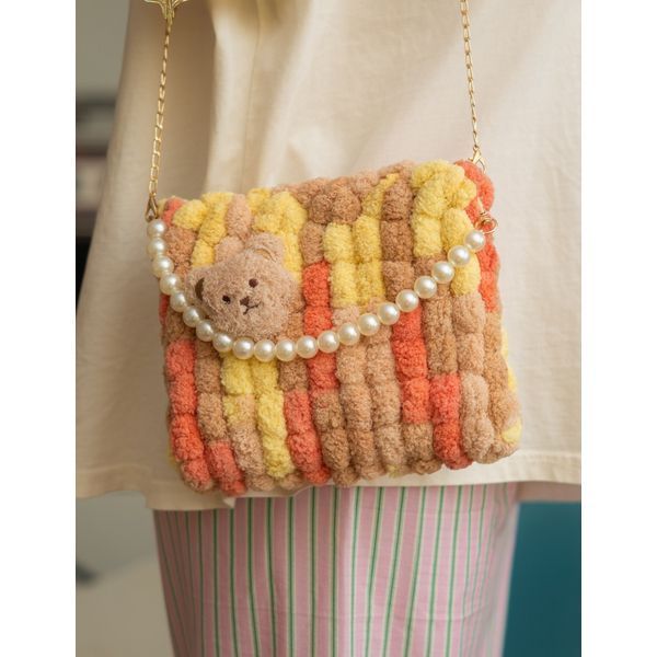 Набор для творчества для девочки от 6 лет BrushMe Pom Pom Bag &laquo;Коричневый медвежонок&raquo; квадратный фото 4