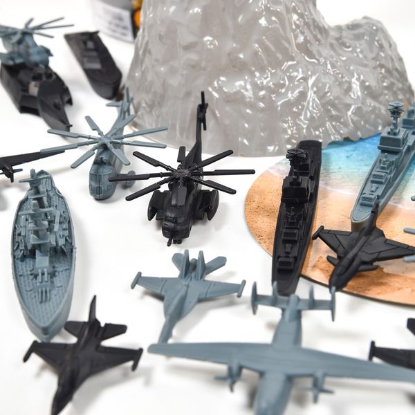 Игровой военный набор FUN BANKA – Воздушно-морские силы 47 предметов фото 5