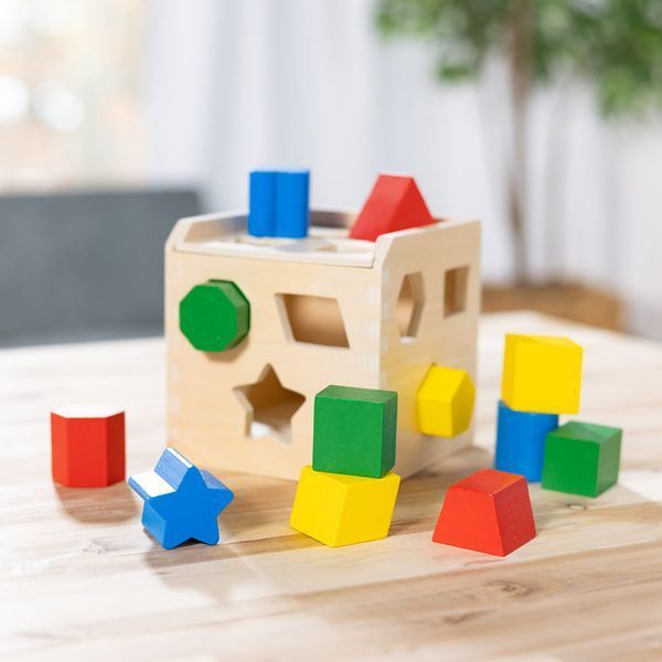 Дерев'яний сортувальний куб Melissa & Doug &laquo;Форми та кольори&raquo; MD10575 фото 8