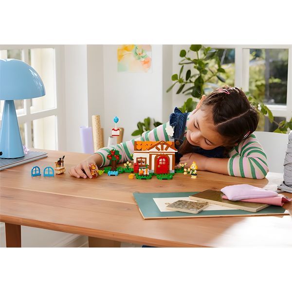 Конструктор LEGO Animal Crossing Візит у гості до Ізабель 389 деталей з 6 років 77049 фото 3