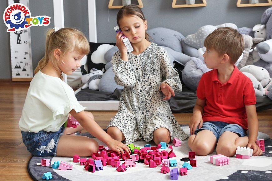 Дитячий конструктор ТехноК Building Blocks 90 деталей рожевий 6535 фото 6