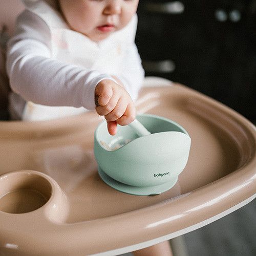 Детская силиконовая мисочка для кормления 6м+ Babyono с присоской зелёная фото 4