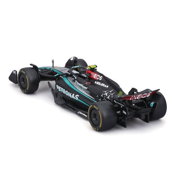 Колекційна модель Bburago Формула 1 Mercedes-AMG F1 W15 Performance 2024, масштаб 1:43 18-38208 фото 3