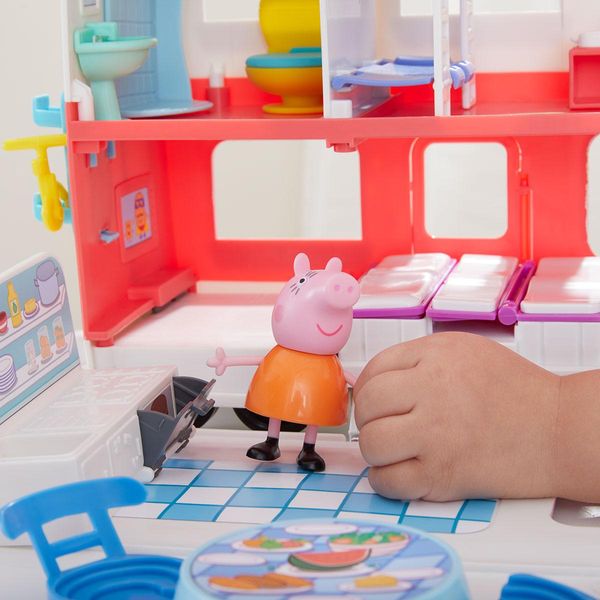 Лицензионный игровой набор Peppa - Семейный кемпер Пеппы со звуковыми эффектами фото 10