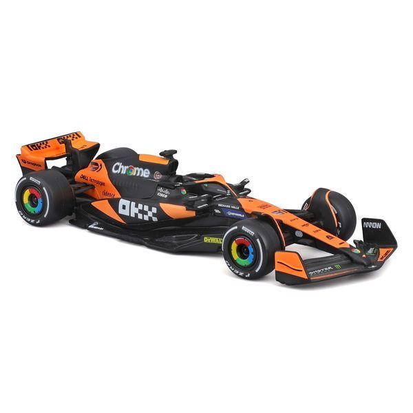 Колекційна модель Bburago Формула 1 McLaren F1 MCL38 2024, масштаб 1:43, чорний з помаранчевим 18-38214 фото 3