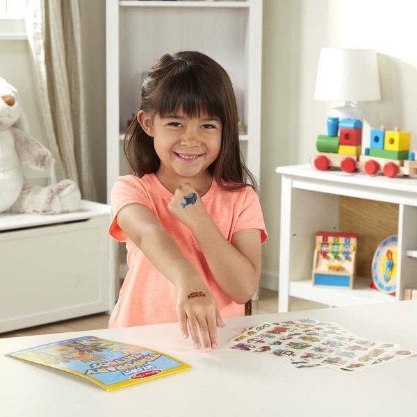 Набор детских безопасных временных татуировок Melissa & Doug голубые 100 штук MD2947 фото 2