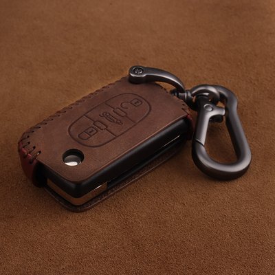 Кожаный чехол для ключа зажигания автомобиля PEUGEOT (Пежо) коричневый 3 кнопки фото 1