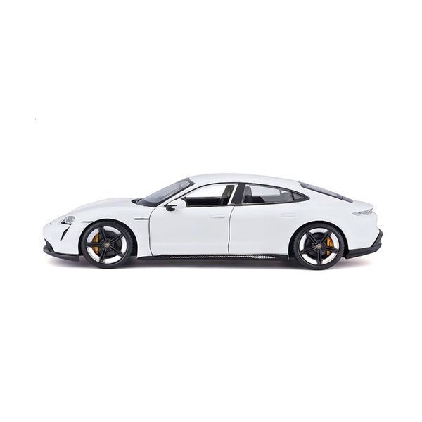 Колекційна модель автомобіля Bburago Porsche Taycan Turbo S, масштаб 1:24, білий 18-21098 фото 2