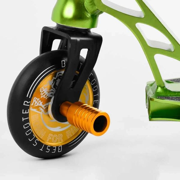 Трюковый самокат Best Scooter Snake`n`Skull HIC-система, пеги, анод, колёса 110 мм зелёный 85784 фото 5